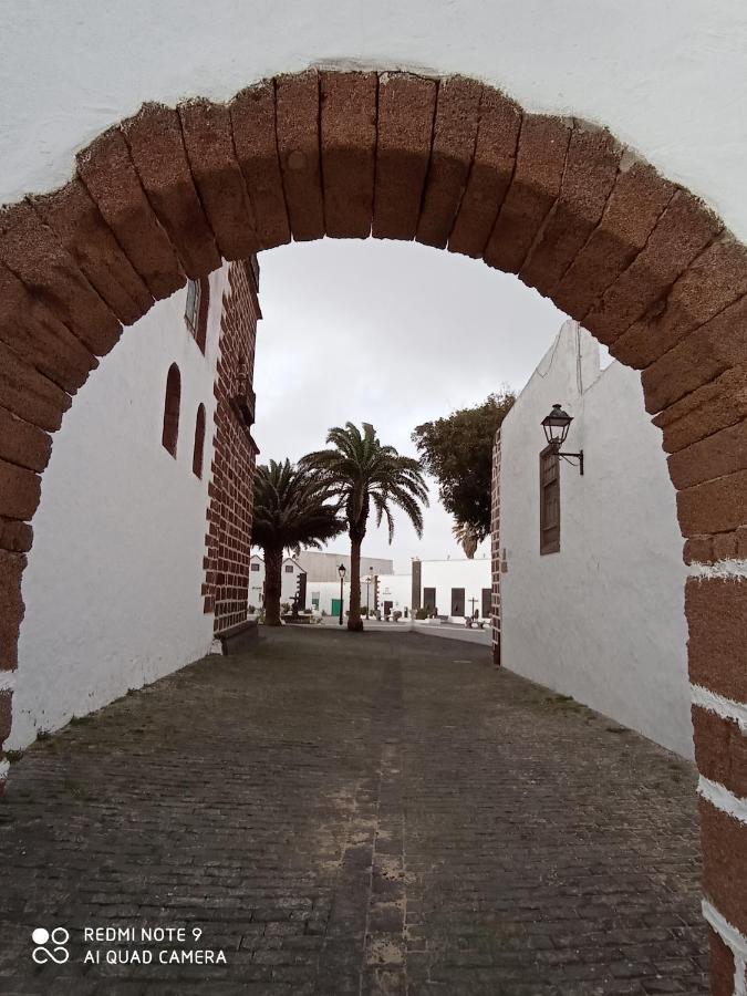 Precioso Con Terraza En Teguise Teguise (Lanzarote)
